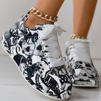 Trendy Women’s Lace-Up Sneakers – Thick Sole, Round Toe Casual Shoes with Eye-Catching Random Print for Daily Comfort