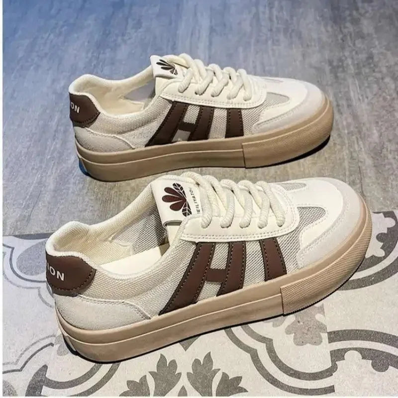 Spring Summer White Sneakers for Women – Lightweight, Anti-Slip Casual Sport Shoes with Comfortable Flat Sole