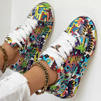 Trendy Women’s Lace-Up Sneakers – Thick Sole, Round Toe Casual Shoes with Eye-Catching Random Print for Daily Comfort